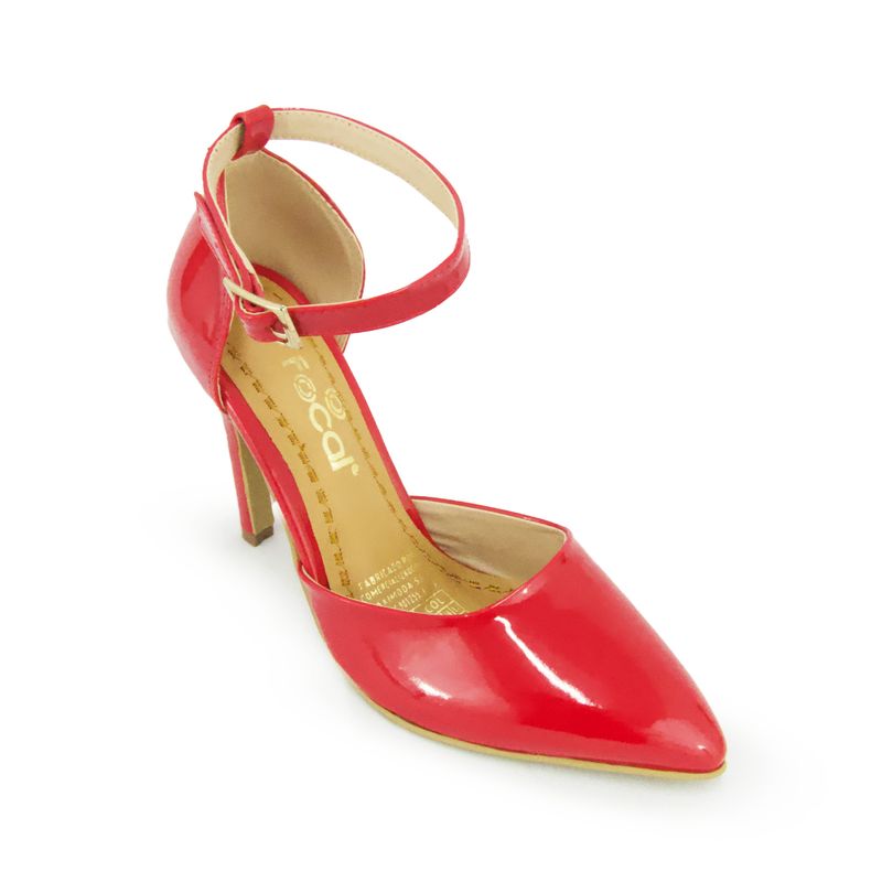 TACONES-ROJO-FOCAL-MUJER