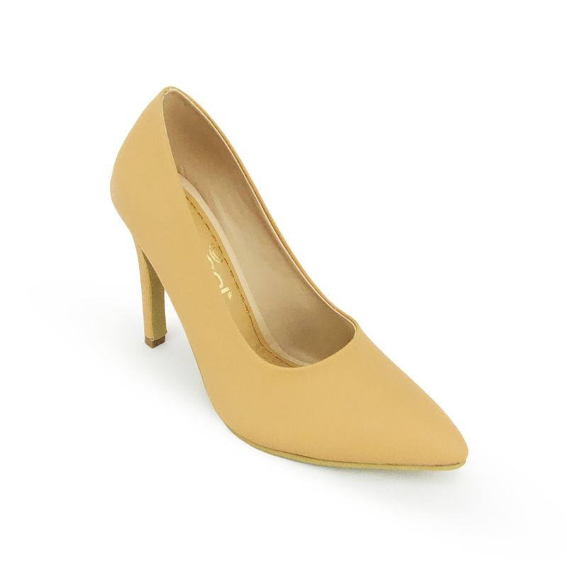 TACONES-AMARETO-FOCAL-MUJER