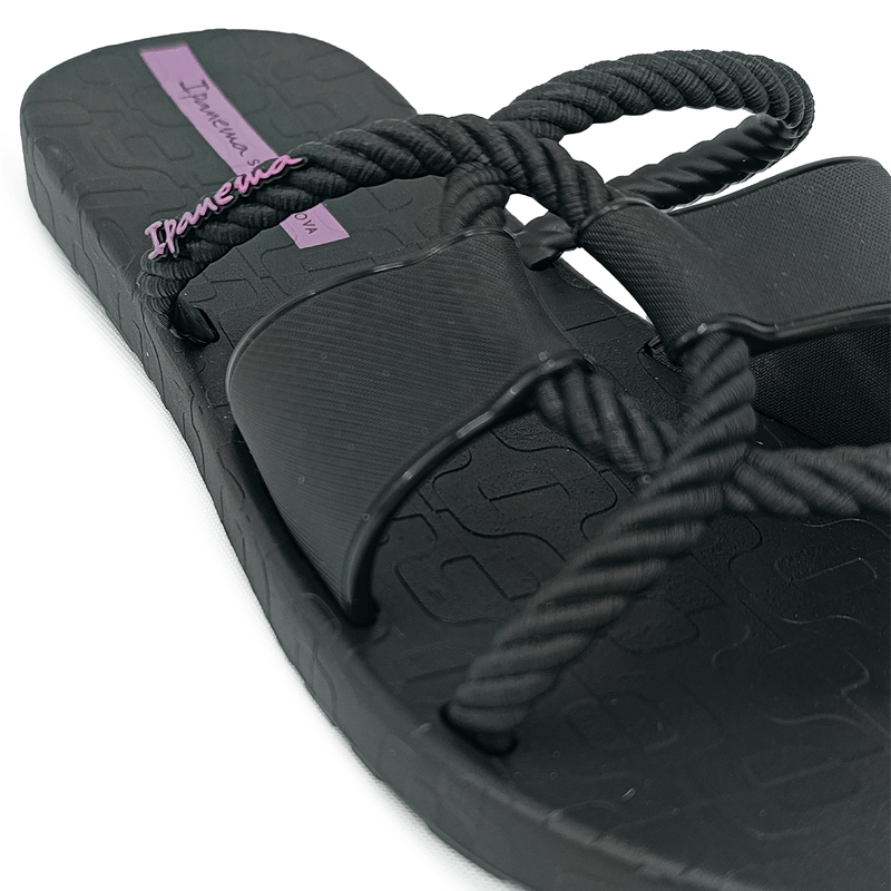 SANDALIAS-PLANAS-NEGRO-IPANEMA-MUJER