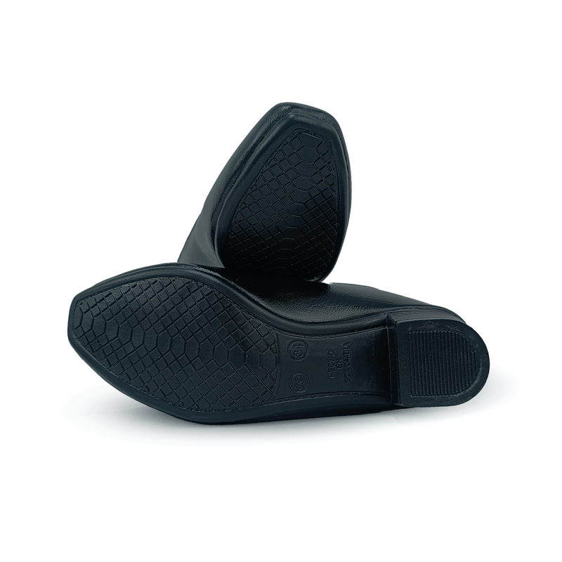 TACON-NEGRO-FOCAL-MUJER